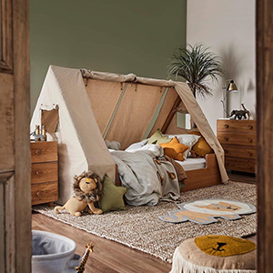 Kids Safari Bedroom With Jungle Safari Bedding